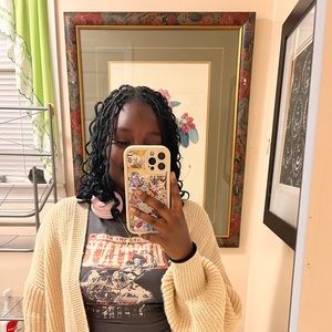 Meet your Posher, Queen